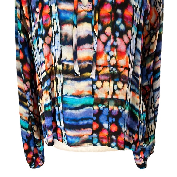 Marie Oliver Multicolor Abstract Watercolor Tie Neck Blouse - XS - Picture 3 of 9